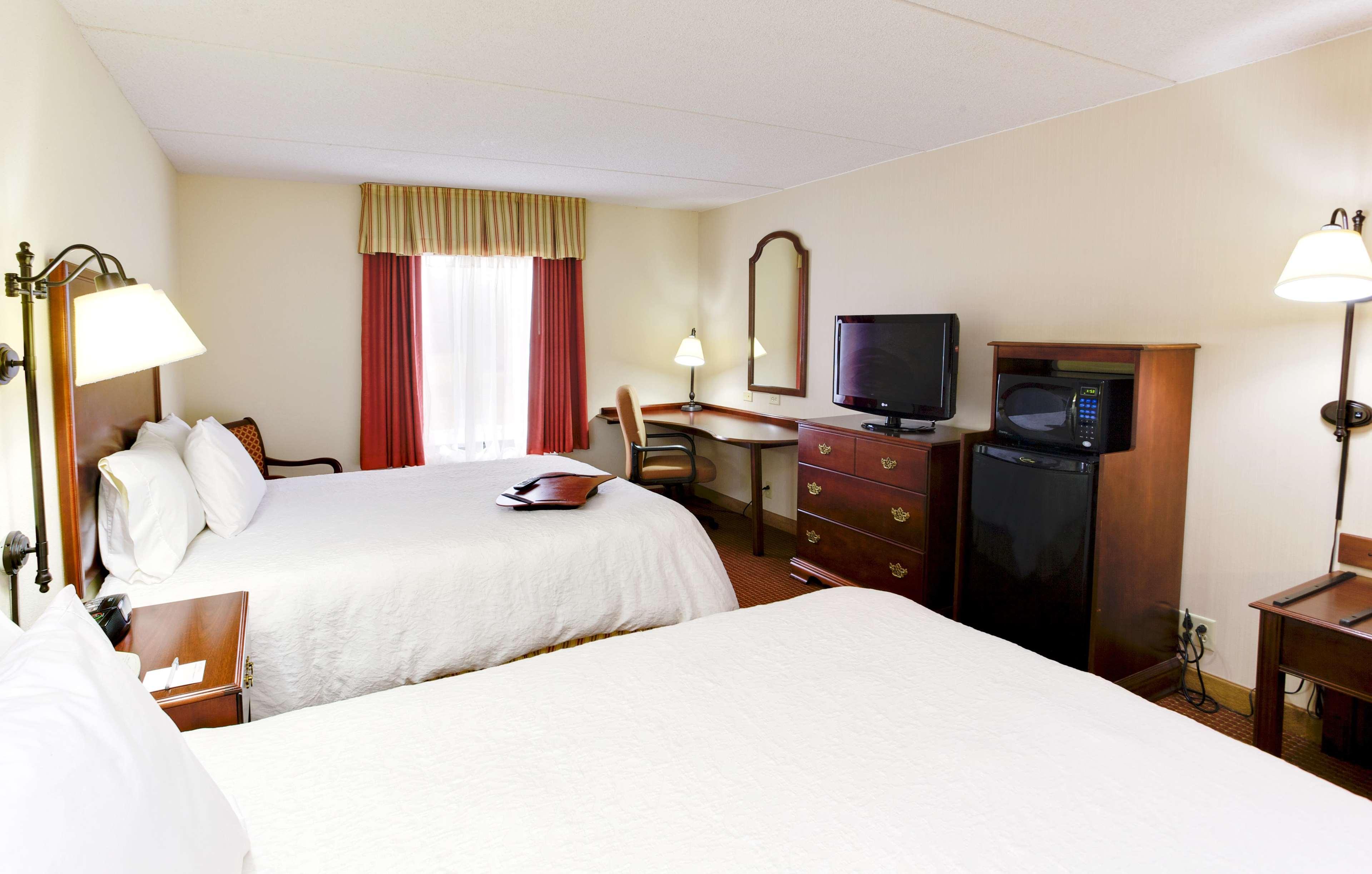 Hampton Inn Emporia Buitenkant foto